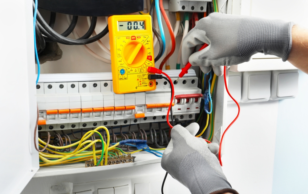 cách sử dụng đồng hồ vạn năng điện tử