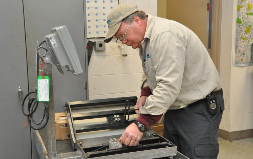 cách chỉnh cân điện tử tại nhà