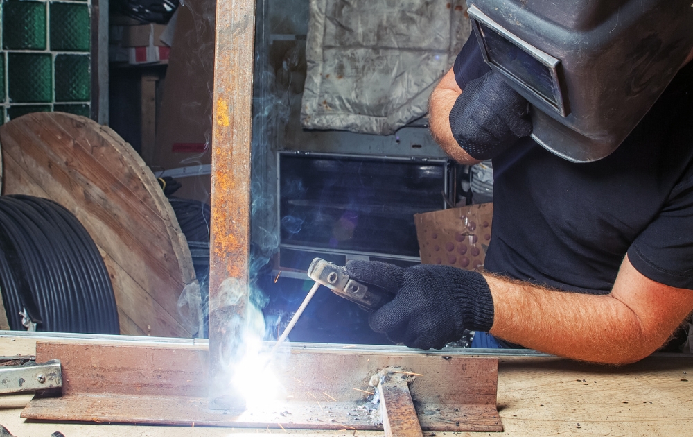 sửa máy hàn điện tử