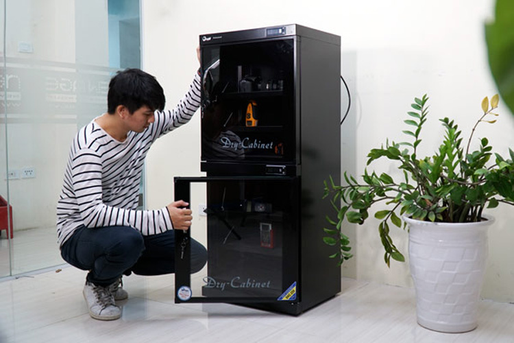 Tủ chống ẩm 200 lít FujiE DHC200