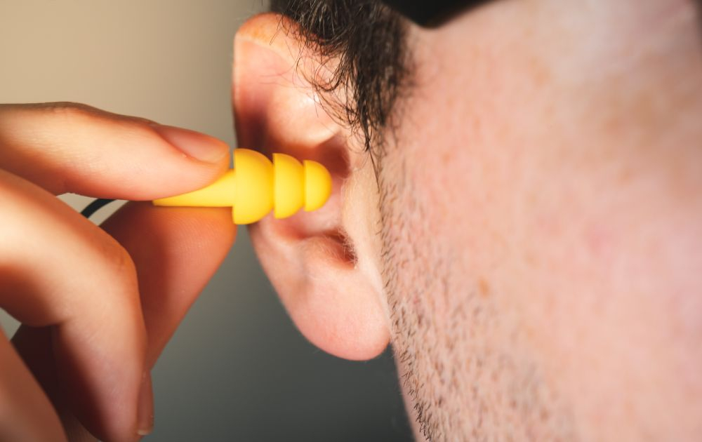 Nút bịt tai chống ồn là gì? Phân loại, cách chọn và top thương hiệu uy tín