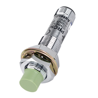 Cảm biến từ có giắc cắm hình trụ Autonics PRCM12-4AO