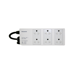 Ổ cắm nối dây 6 ổ cắm 3m Panasonic WCHG2836