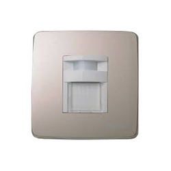 Đèn gắn tường soi lối đi có cảm biến hồng ngoại và ánh sáng Panasonic WMT707MYZK-VN màu vàng ánh kim