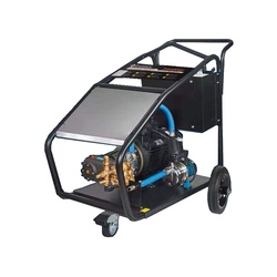 Máy rửa siêu xe cao áp 15Kw Lutian QK3521C