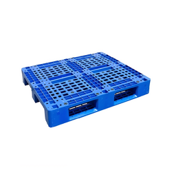 Open-face plastic pallet with iron core 1200X1000X150 mm