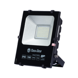 Đèn Led chiếu pha Rạng Đông CP06 70W ánh sáng vàng
