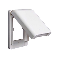 Square face with rain cover IP43 BS standard Panasonic WBC8981SW