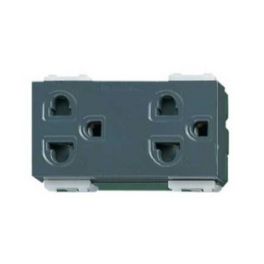 Ổ cắm đôi có màn che và dây nối đất 250VAC - 16A Panasonic WEV1582-7H