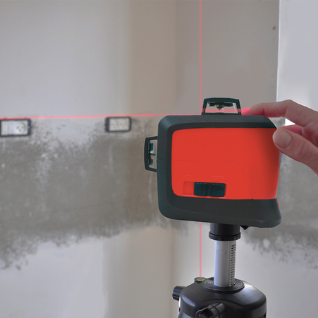 Kapro 883N laser leveling apparatus