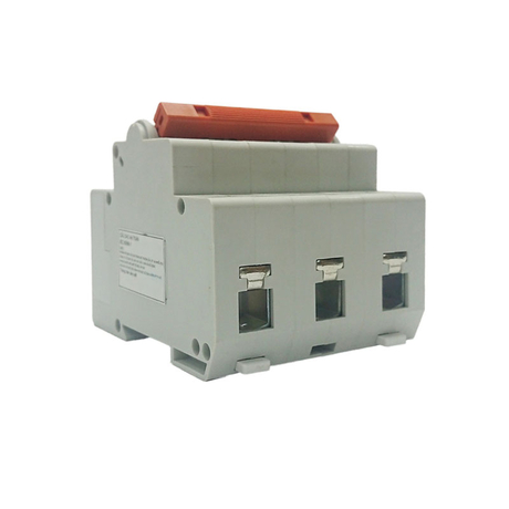 Aptomat loại 3 cực dòng điện 63A LiOA MCB3063/6