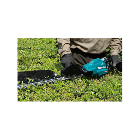Makita UH014GZ 40V max cordless hedge trimmer