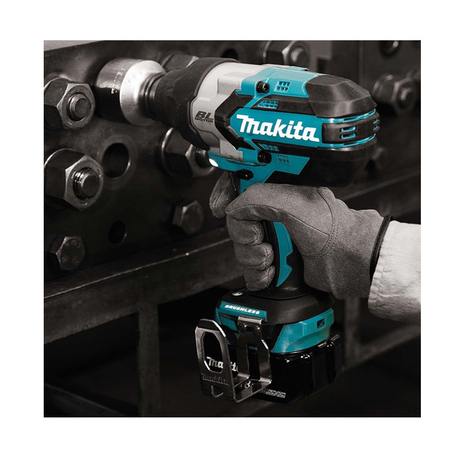 Makita DTW1002Z 18V cordless impact wrench