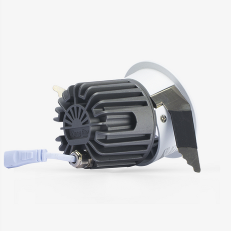 Đèn Led Downlight xoay góc AT22 60/7W ánh sáng vàng nhạt