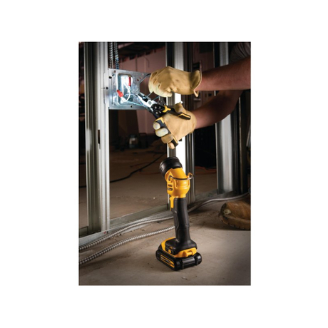 Dewalt DCL040-XJ 18V battery 110lumens flashlight (Solo)