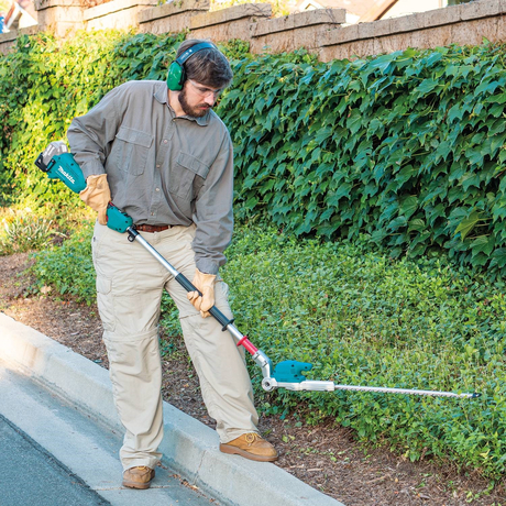Makita DUN500WZ 18V 500mm cordless hedge trimmer