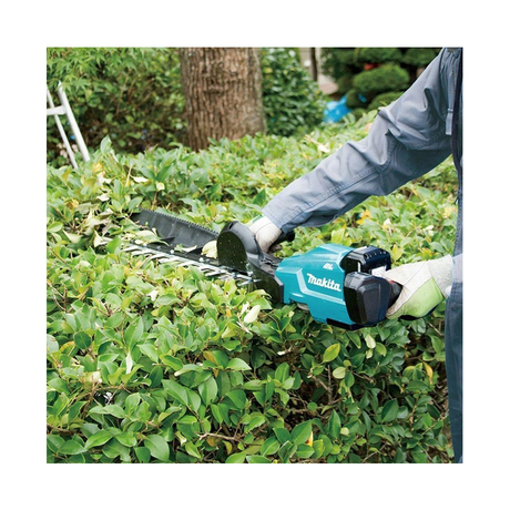 Máy tỉa hàng rào 750mm pin 18V Makita DUH754SZ không pin và sạc