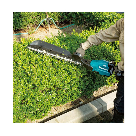 Máy tỉa hàng rào 750mm pin 18V/5.0Ah Makita DUH754SRT