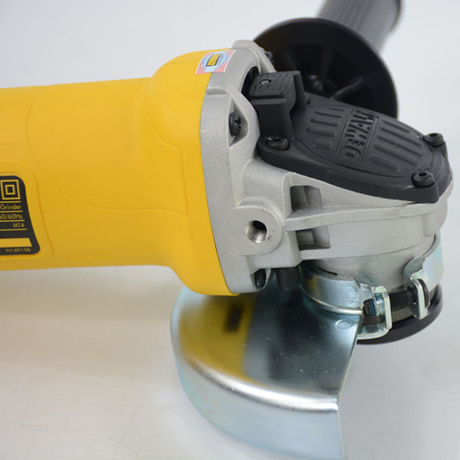 Dewalt DWE8110S-B1 720W 125mm blade angle grinder slide switch