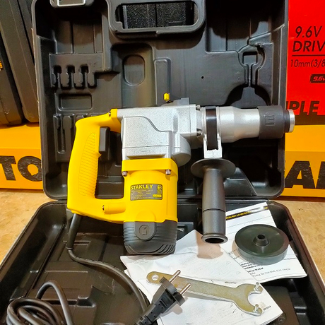 Stanley STHR272KS-B1 26mm 850W Hammer Drill