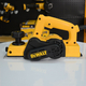 Máy bào 550W Dewalt D26676-B1
