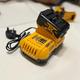 Battery 18V - 4.0Ah Dewalt DCB182-B1