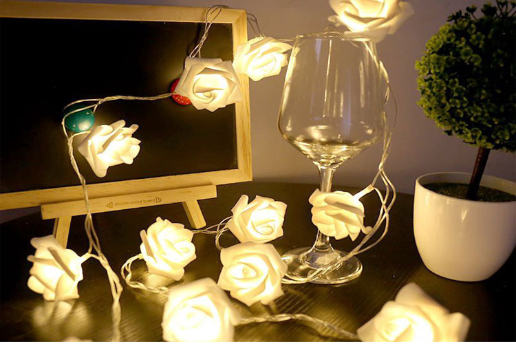 Dây đèn LED trang trí dài 5m, 20 bóng hình hoa hồng dùng pin