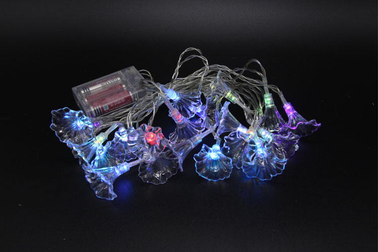 Dây đèn LED trang trí dài 5m, 20 bóng hình hoa trắng có đổi màu dùng pin
