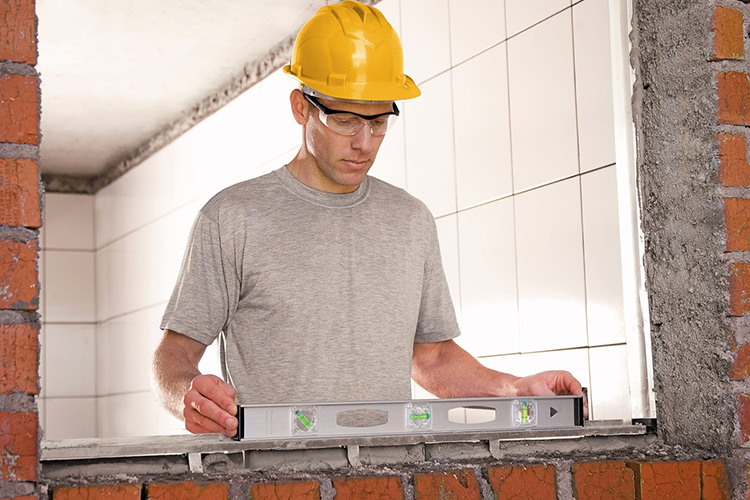 Thước thủy Tramontina