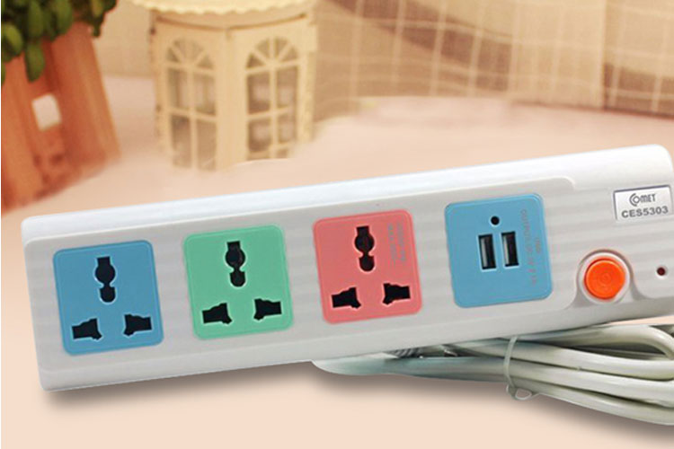 Ổ cắm nối dài Comet CES5303