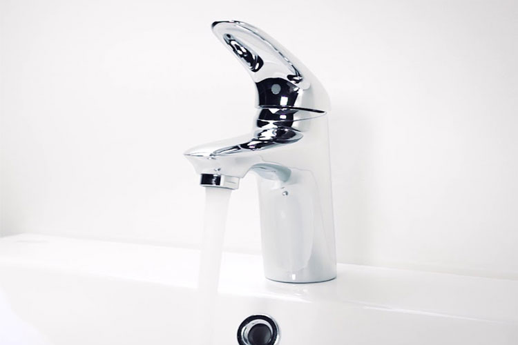 Vòi nóng lạnh S-Size Eurostyle Solid GROHE 23715003