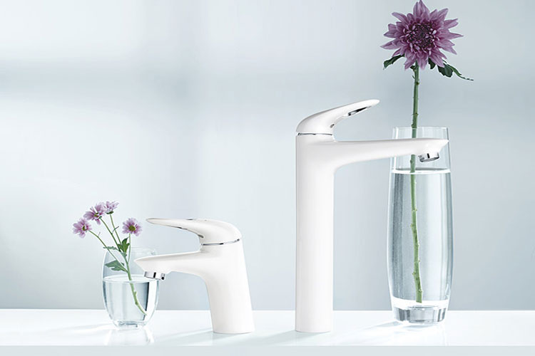 Vòi trộn nóng lạnh Eurostyle XL Size GROHE 23719003
