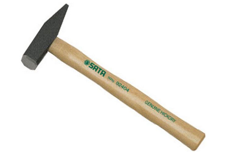 Búa cơ khí cán gỗ 400g Sata 92403