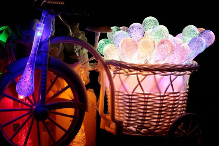 Dây đèn LED trang trí dài 5m, 20 bóng hình giọt nước dùng pin