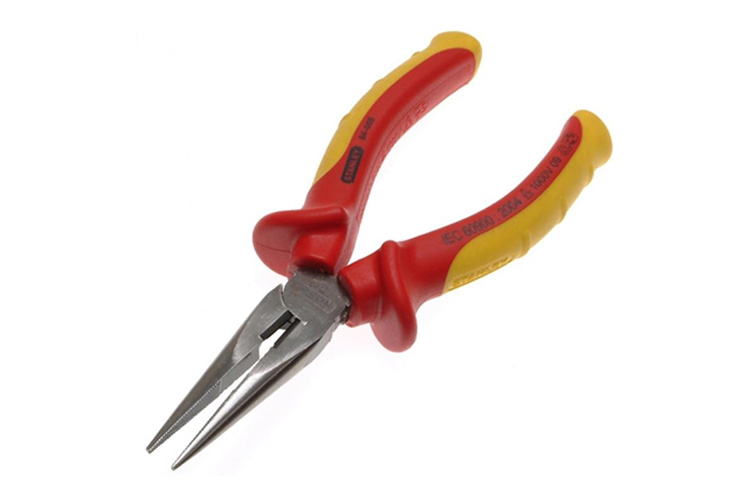 Kềm nhọn cách điện 7'' Stanley 84-006