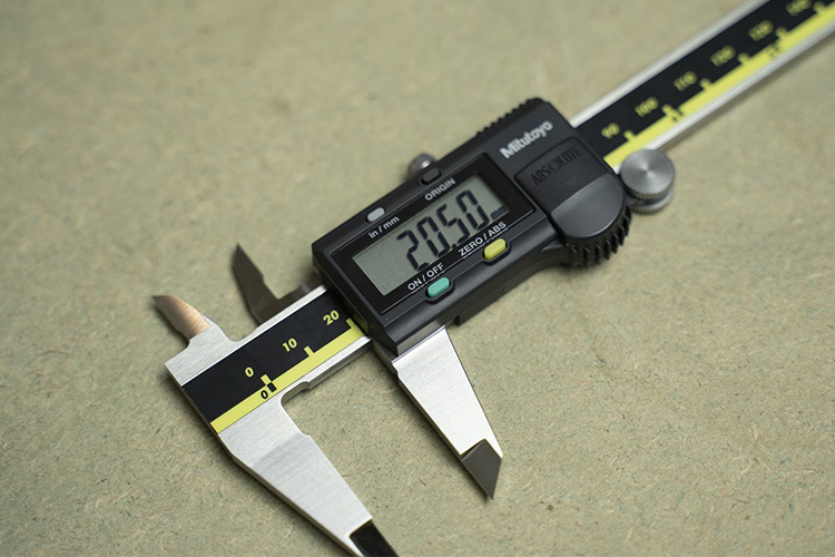 Thước cặp điện tử 0-150mm/6