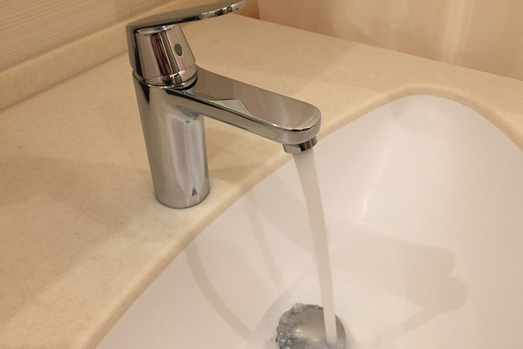 Vòi chậu nóng lạnh Eurosmart Cosmo M GROHE 2339800E