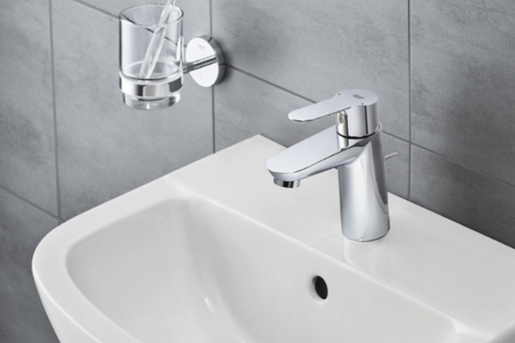Vòi nóng lạnh BauEdge smooth body GROHE 32858000