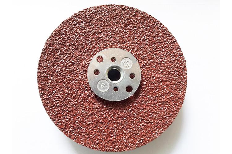 Nhám đĩa Klingspor Fiber disc CS561 P16/100x16mm