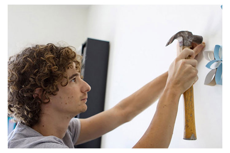 Búa nhổ đinh cán gỗ 16 oz Stanley STHT51339-8