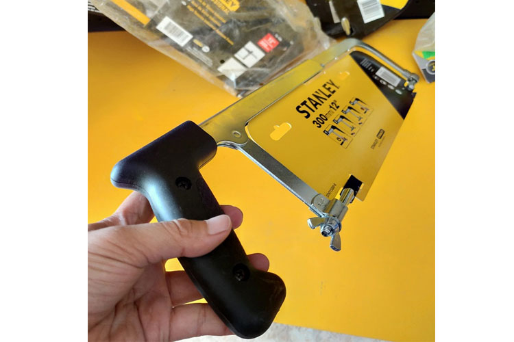 Khung cưa sắt điều chỉnh được Stanley STHT15200-8