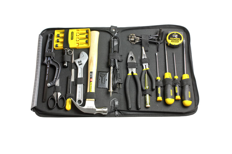 Bộ cụ phổ thông 18 chi tiết Stanley 90-597-23