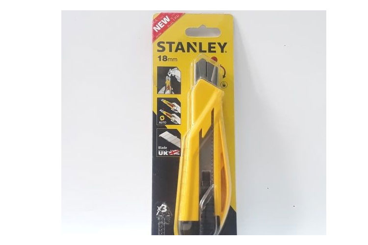 Dao rọc giấy cao cấp 18mm Stanley STHT10269-8