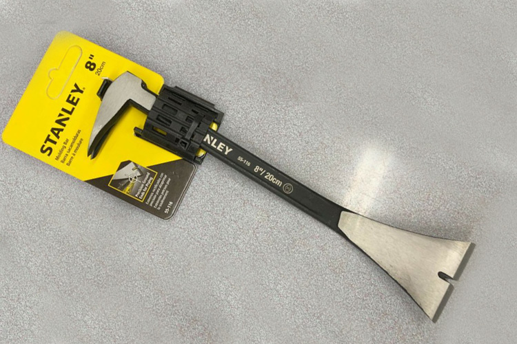 Xà beng nhổ đinh 8 inches màu đen Stanley 55-116