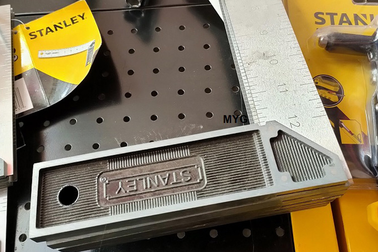 Ê ke mộc 12 inches Stanley STHT46536-8