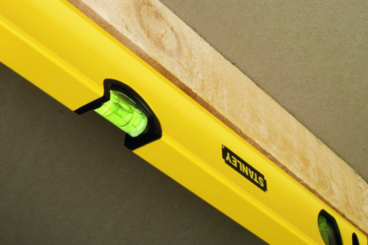 Thước thủy 24 inches/60cm Stanley STHT43103-8