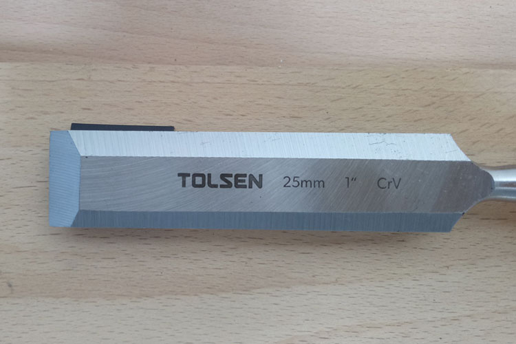 Tolsen 25mm industrial plastic handle chisel 25071