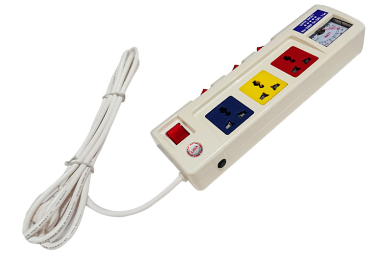 Ổ cắm điện 3 ổ cắm dây 2.5m có đồng hồ báo điện áp 3300w LiOA 3OFSSA2.5-2