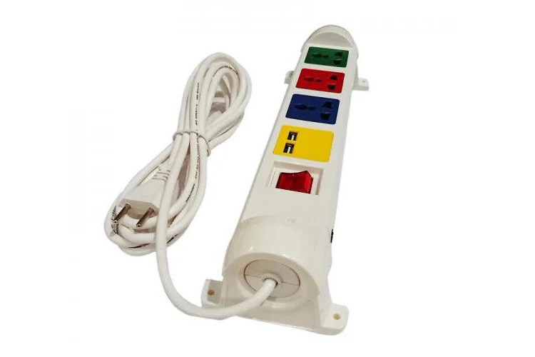 Ổ cắm điện đa năng xoay có cổng sạc USB 5V-1A 4 ổ cắm dây 3m trắng 2200W - 3300W LiOA 4D32WN2XUSB