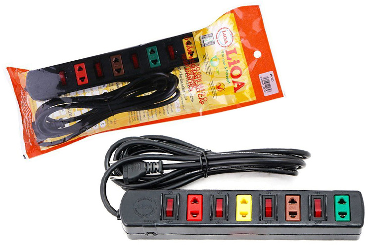Ổ cắm điện 4 ổ cắm 4 công tắc dây 3m 2200w/250v LiOA 4SOF3